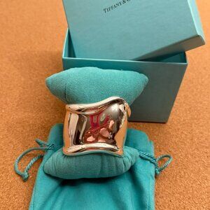Tiffany & Co. Silver Bone Cuff by Elsa Peretti